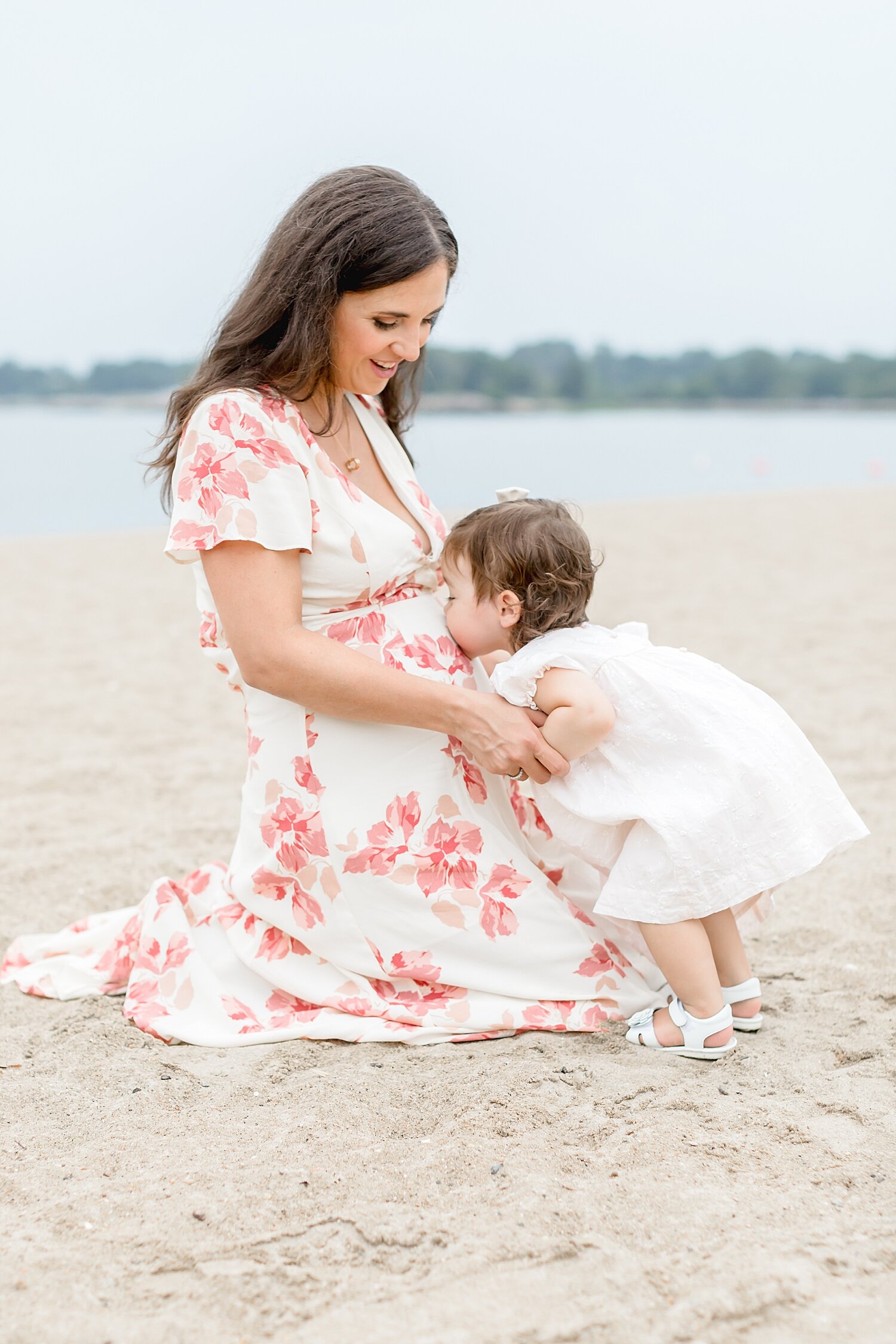 family-maternity-session-weed-beach-darien-connecticut_0012.jpg