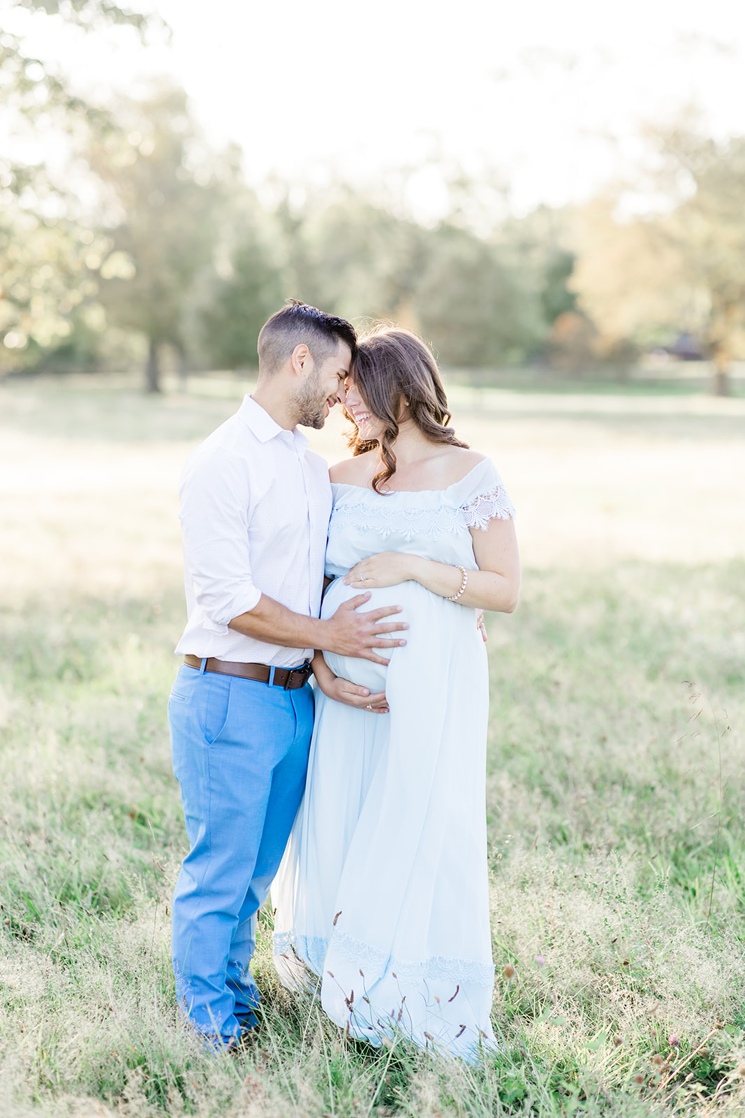 Waveny Park Maternity Session for first-time parents | Kristin Wood Photography