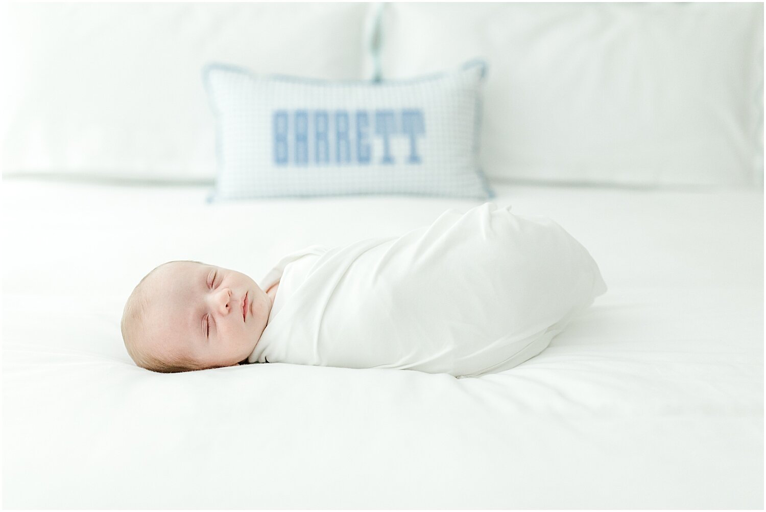 In-Home-Newborn-Session-Darien-CT-Kristin-Wood-Photography_0013.jpg