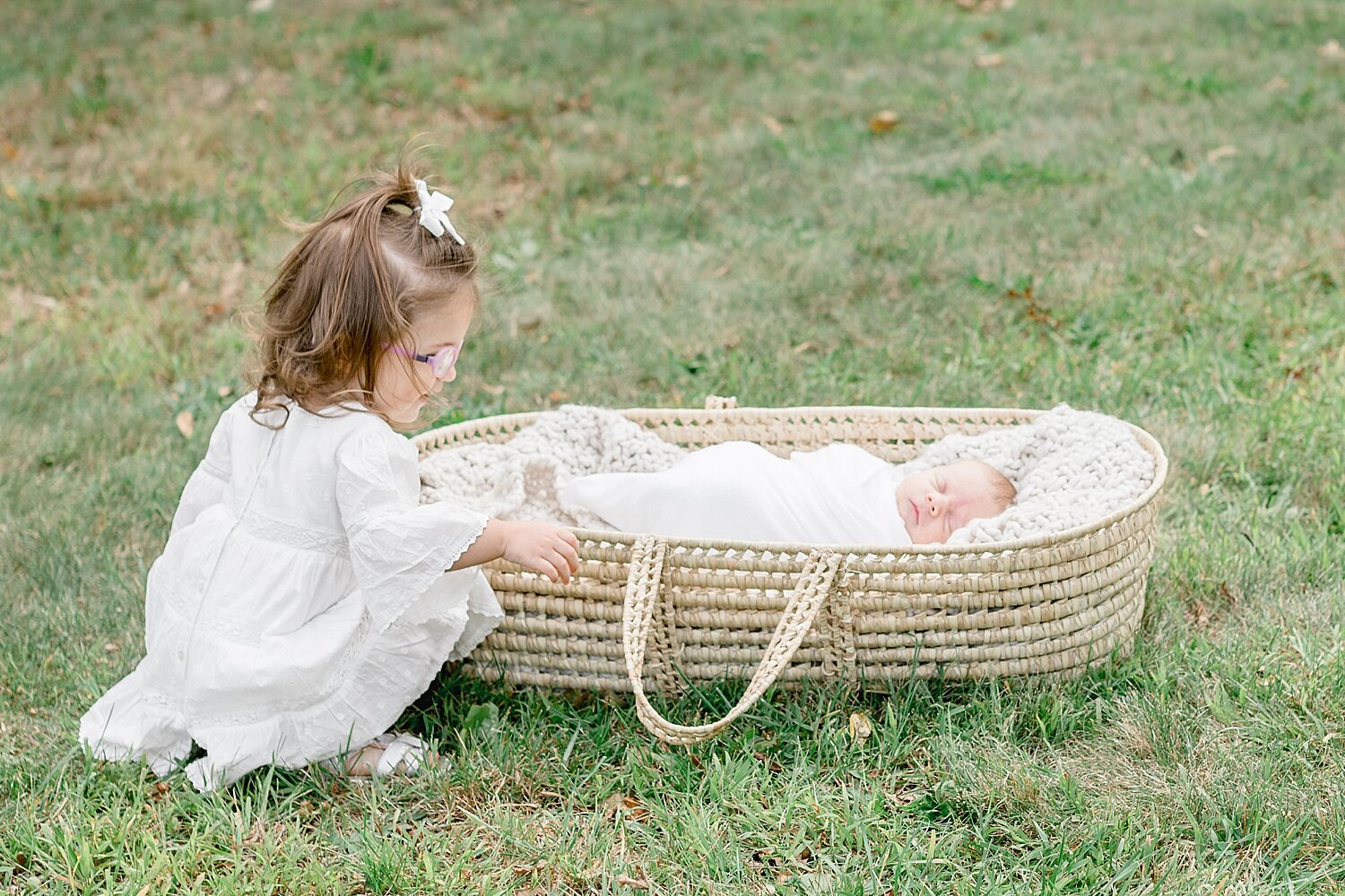 Big sister and baby brother | Kristin Wood Photography