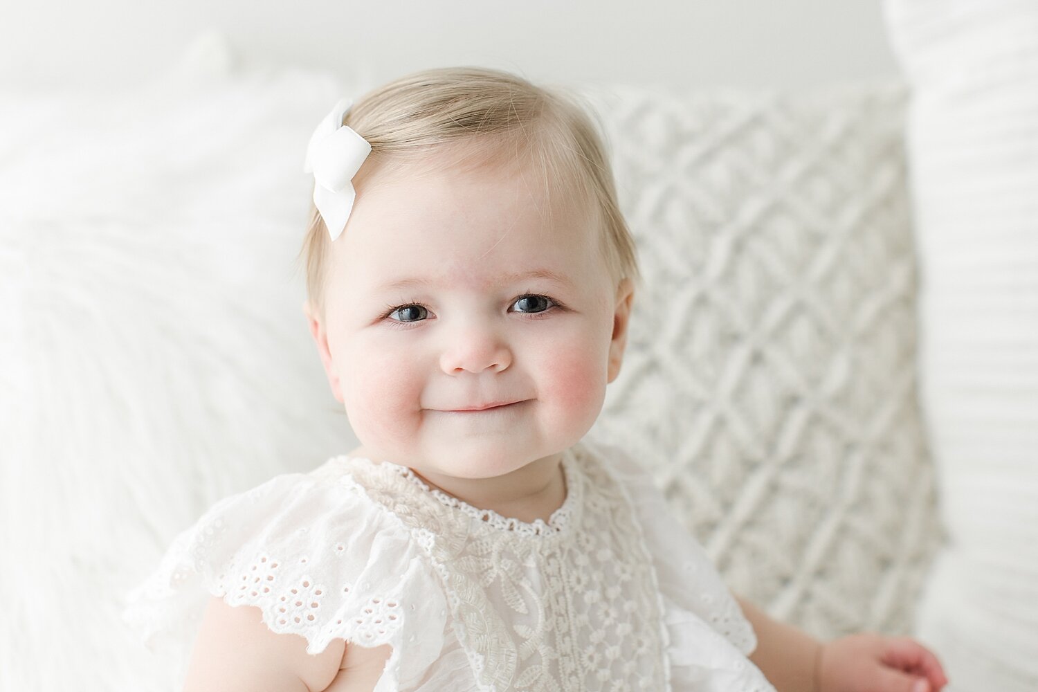 Baby Girl's First Birthday Photoshoot | Darien, CT | Kristin Wood Photography 