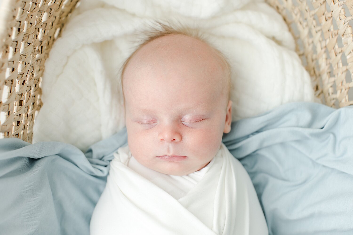 newborn-photography-in-fairfield-county-ct_0020.jpg