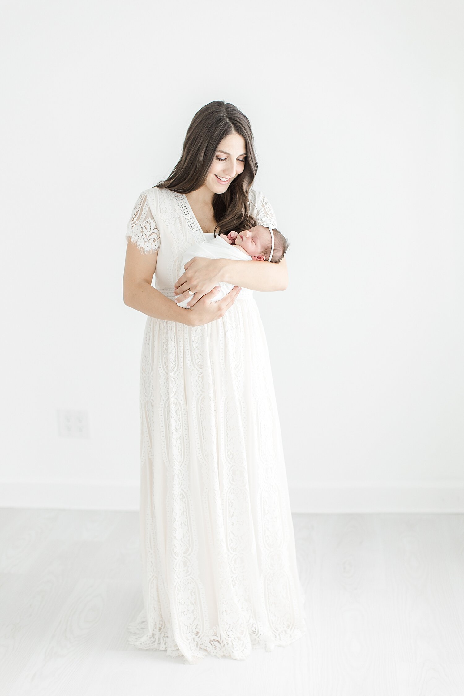 Mom and newborn baby girl | Kristin Wood Photography