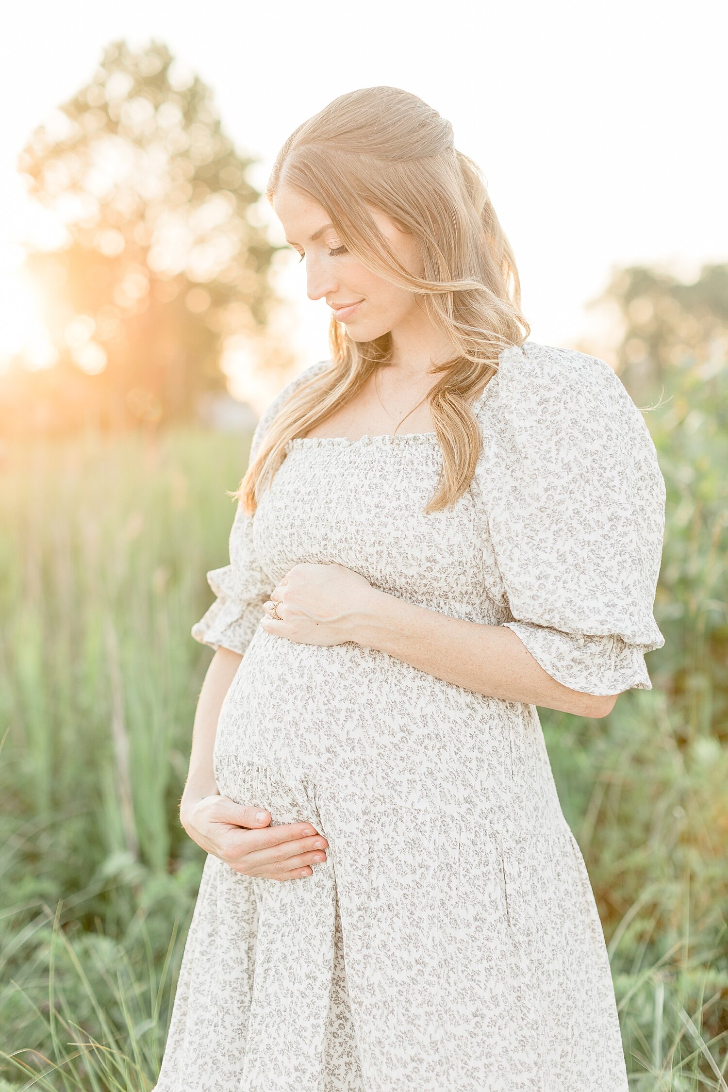 Sunset beach maternity session at Sherwood Island State Park in CT | Kristin Wood Photography