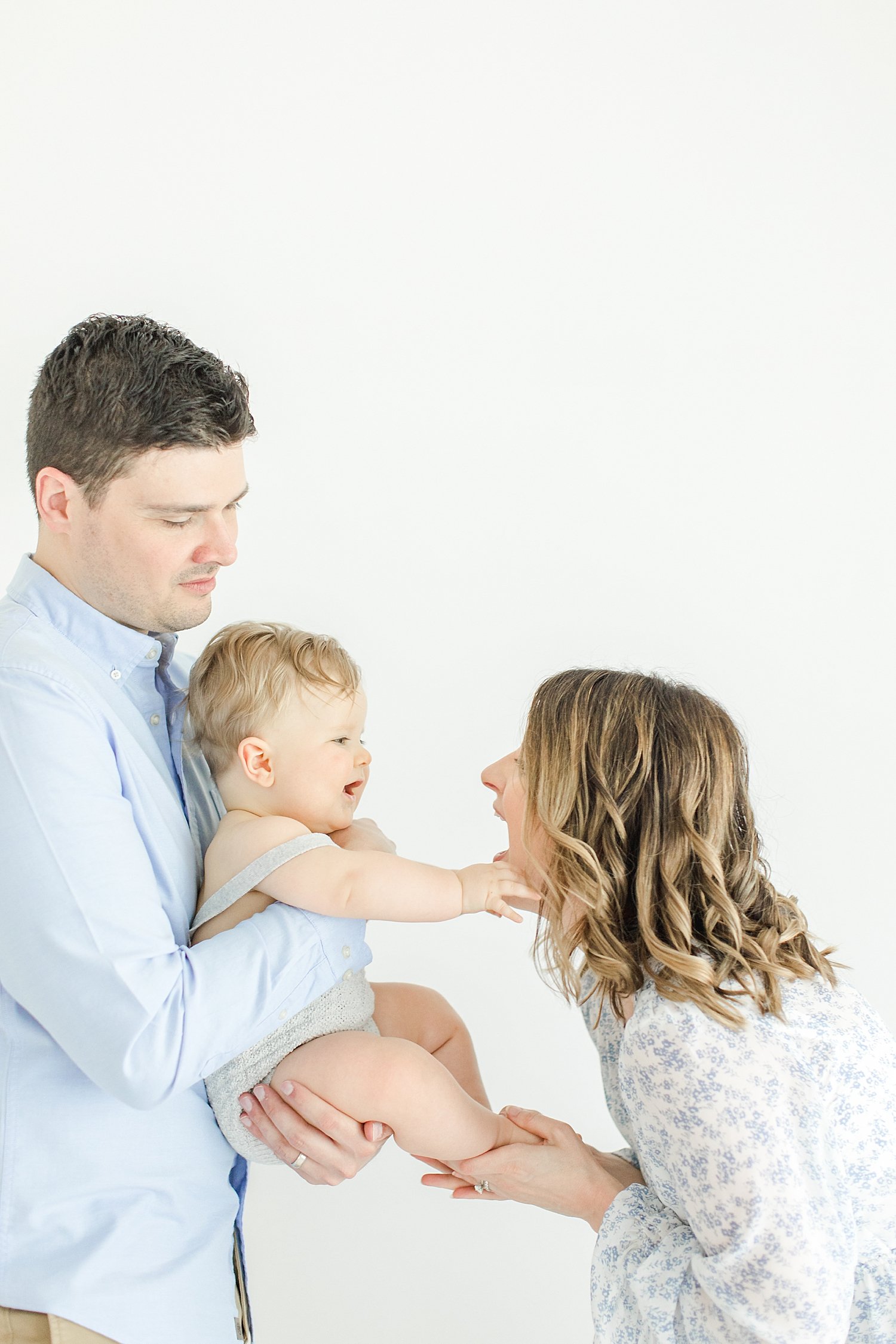 Parent with six month old son | Kristin Wood Photography