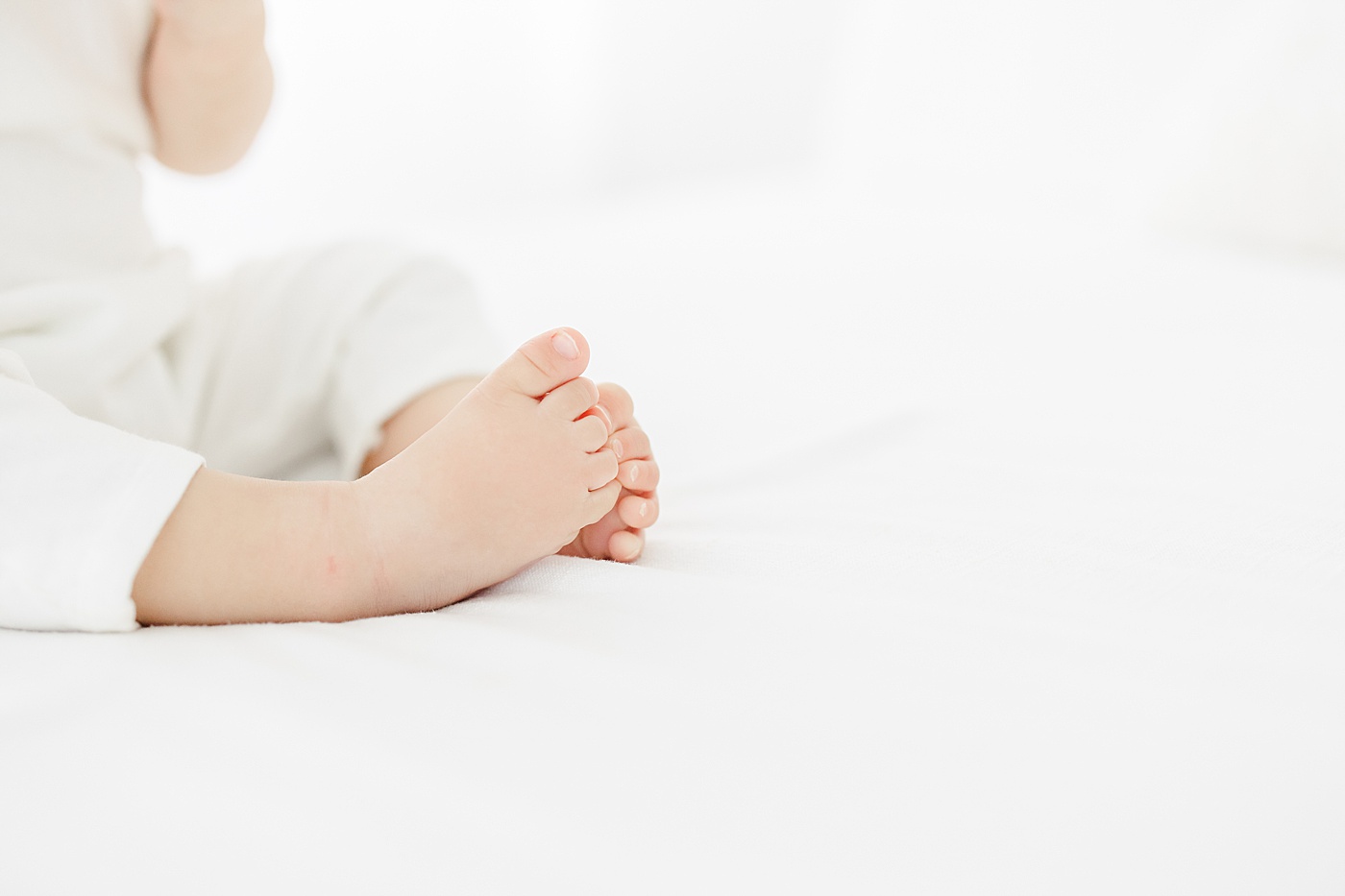 Baby toes documented during first birthday photoshoot with Kristin Wood Photography.